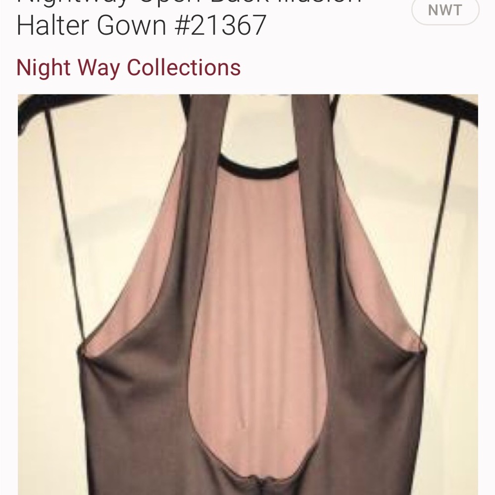 Open back gown - Picture 4 of 7